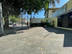 Salão Comercial para Venda em Santos - 2