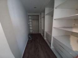 Apartamento para Venda em Santos - 2