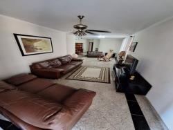 Apartamento para Venda em Santos - 2